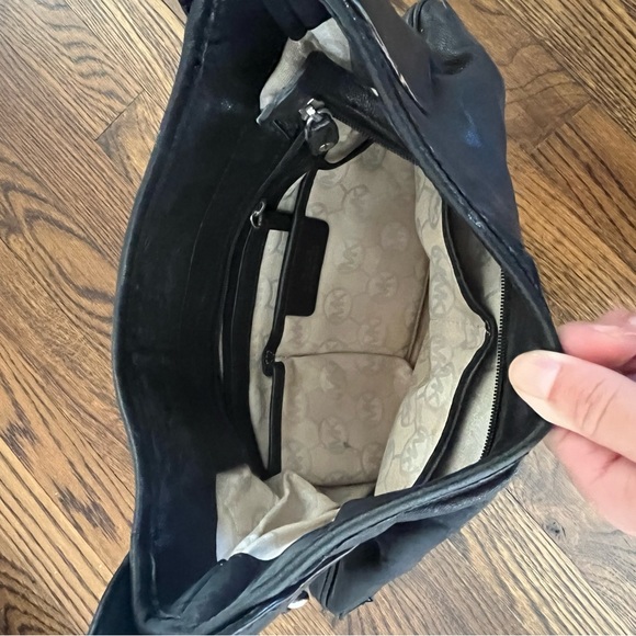 Black leather Michael Kors - Picture 2 of 2